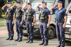 Policjanci oddali hołd Powstańcom Warszawskim.