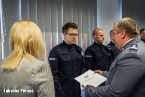 przywitanie nowych policjantów