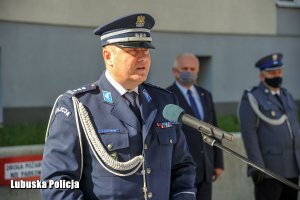 Przemawiający Komendant Wojewódzki Policji w Gorzowie Wielkopolskim