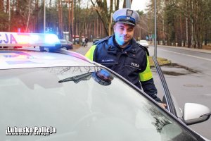 Policjant, który brał udział w akcji gaśniczej na drodze S3