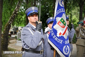 Poczet sztandarowy Policji.