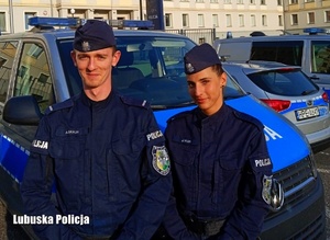 Policjant i policjantka
