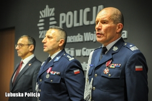 policjanci i Wojewoda Lubuski