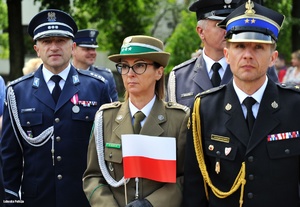 Służby mundurowe podczas uroczystości Konstytucji 3 Maja