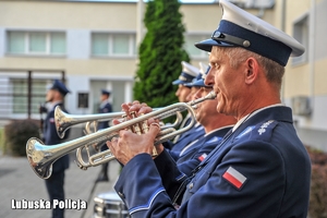 Orkiestra policyjna podczas wystąpienia