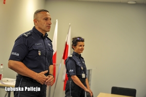 Policjanci podczas prezentacji