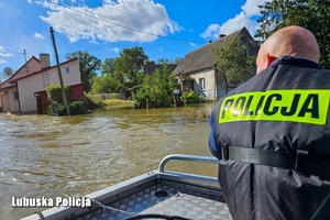 Policyjne działania w trakcie powodzi