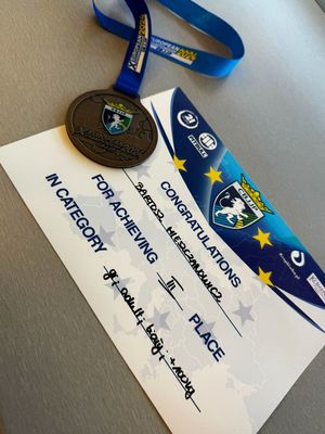 Medal z dyplomem