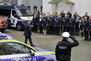 Policjanci i Komendant Miejski