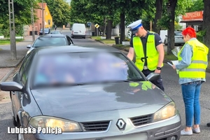 Policjanci w trackie działań