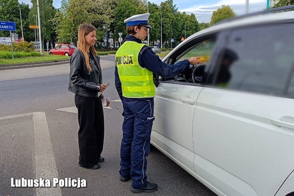 Policjanci w trakcie akcji