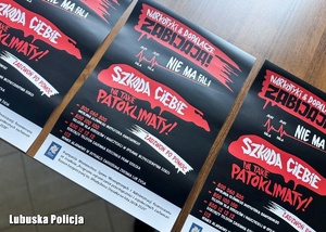 Ulotki dotyczące profilaktyki narkotykowej.