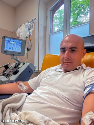 mężczyzna podczas badań