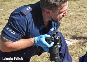 Policjant podczas konkursu