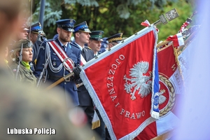 poczet sztandarowy Lubuskiej Policji
