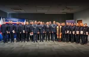 Zdjęcie grupowe policjantów
