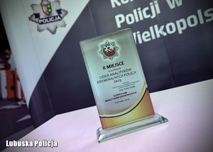 Statuetka laureata konkursu.