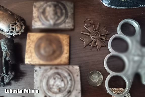 zabytkowe przedmioty