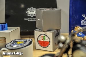 Prezenty przeznaczone na licytacje