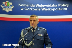 inspektor Czebreszuk przemawia