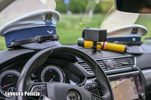 czapka na podszybiu