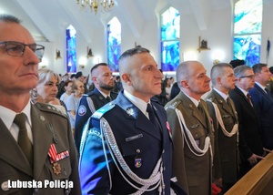 Komendant Wojewódzki podczas mszy.