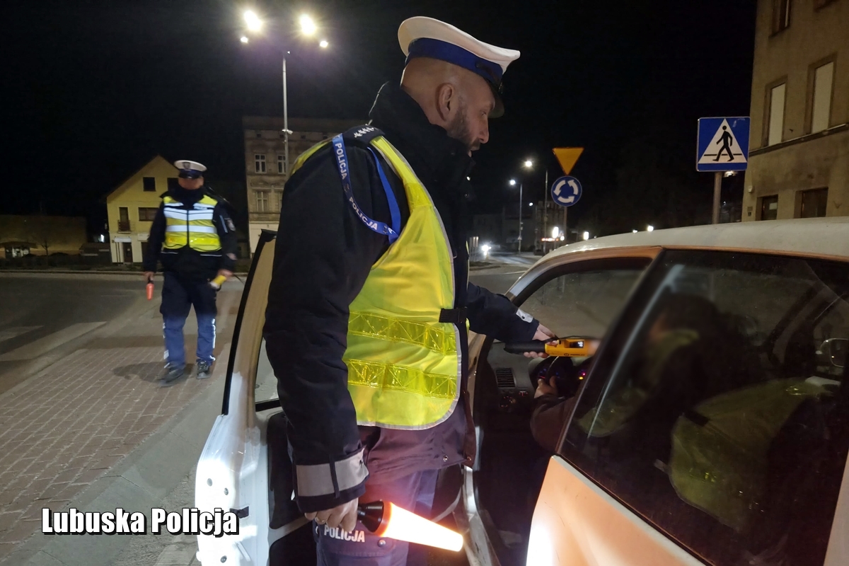 Lubuscy policjanci zatrzymali 20 pijanych kierowców podczas działań „Trzeźwy Wieczór”