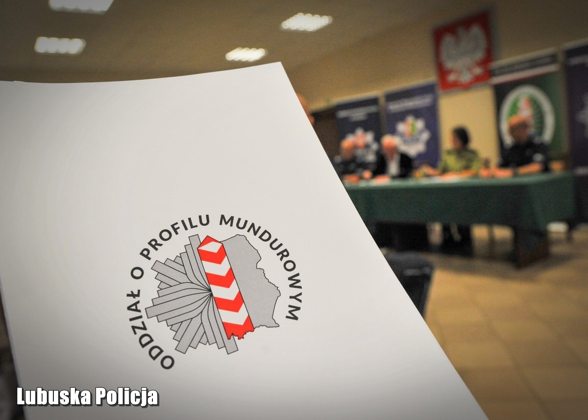 Policja i Straż Graniczna wspólnie na rzecz kształcenia młodzieży w oddziałach mundurowych