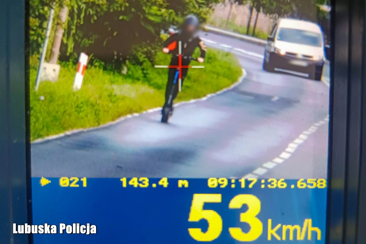 Niebezpieczna jazda 14-latka na hulajnodze - sprawa trafi do sądu rodzinnego